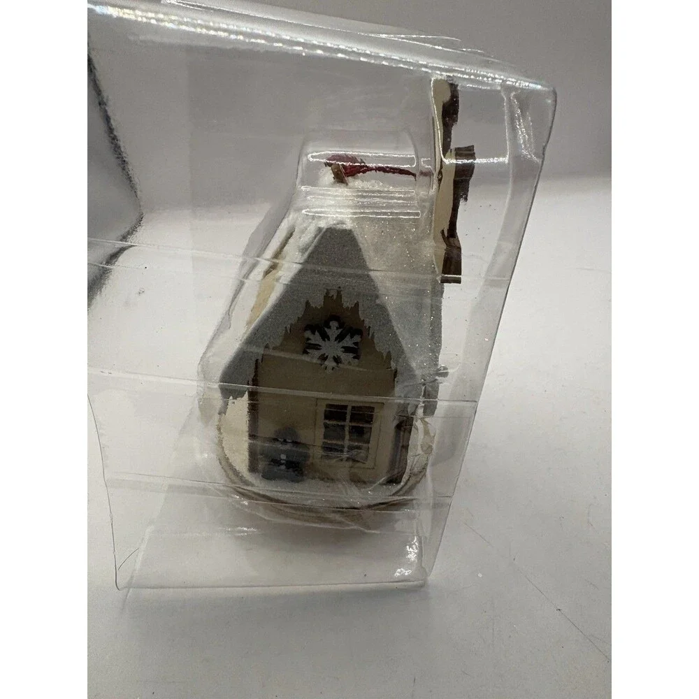 Old World Christmas Ginger Cottages Frosty’s Frozen Treat’s 2021